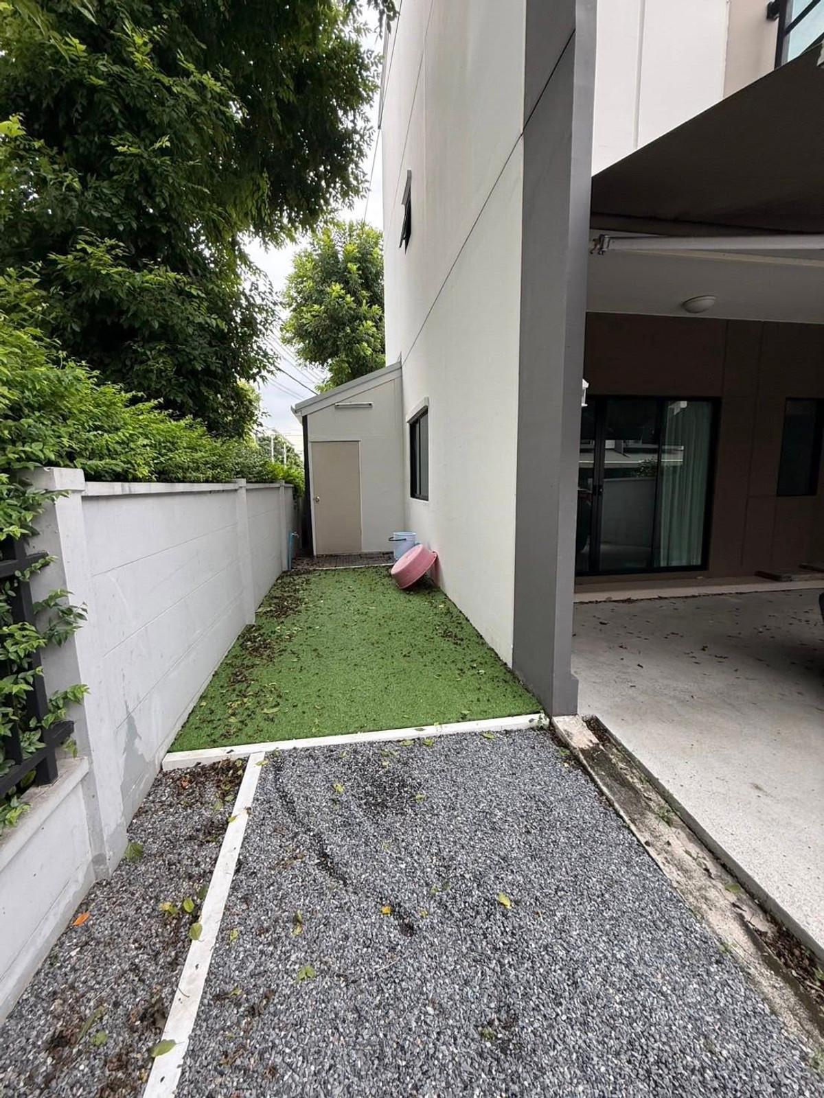 ให้เช่าทาวน์โฮมนวมินทร์ รามอินทรา : ทาวน์เฮ้าส์ให้เช่า 📍 Baan Klang Muang Ramintra-Watcharapol 📍 3 ห้องนอน 3 ห้องน้ำ เดินทางสะดวกใกล้ Fashion Island