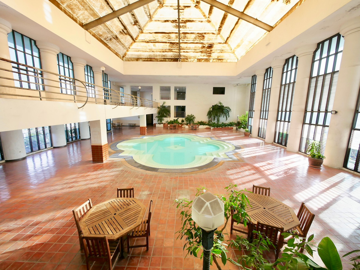 ขายคอนโดอ่อนนุช อุดมสุข : ขายคอนโด Winning Tower สุขุมวิท 71(ปรีดีพนมยงค์) ขนาด 83 ตร.ม. 2 ห้องนอน 2 ห้องน้ำ รีโนเวทใหม่ ใกล้ BTS เอกมัย,BTS พระโขนง