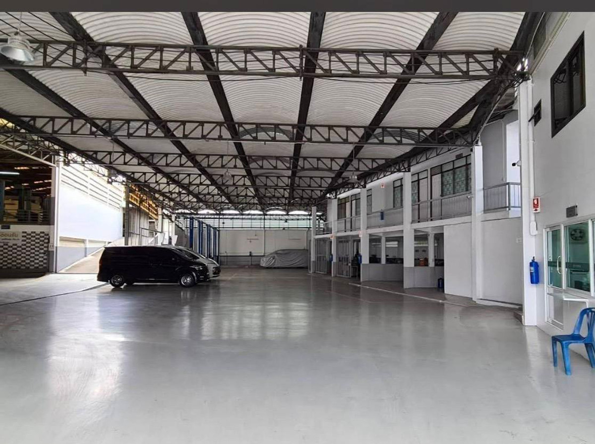 ให้เช่าโชว์รูมนวมินทร์ รามอินทรา : 🔥 ปล่อยเช่าพื้นที่โชว์รูมรถ ทำเลทอง รามอินทรา กม.4 ใกล้ BTS & Foodland! 🚗 โชว์รูมรถ!!!