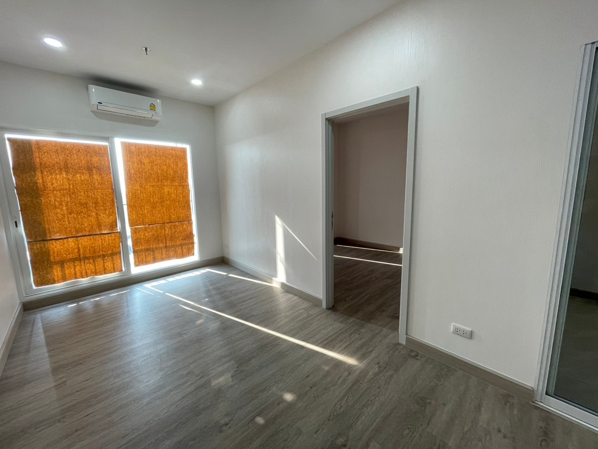 ขายคอนโดบางแค เพชรเกษม : Supalai Loft ภาษีเจริญ ขนาด 55ตรม. ห้องใหม่ ขาย 4.59 ล้าน สอบถามได้เลยครับ