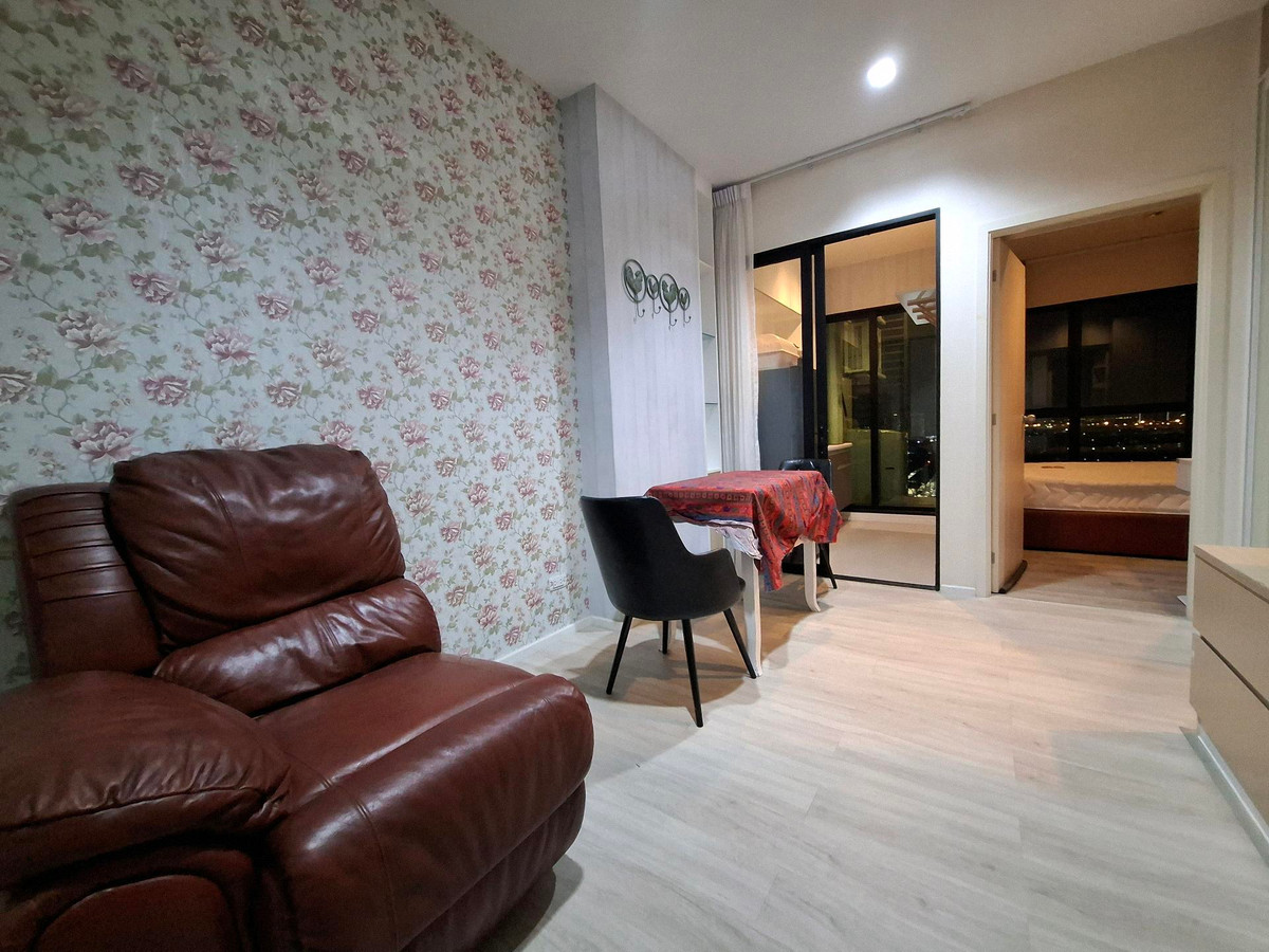 For RentCondoSamut Prakan,Samrong : For rent Knightsbridge Sky River Ocean