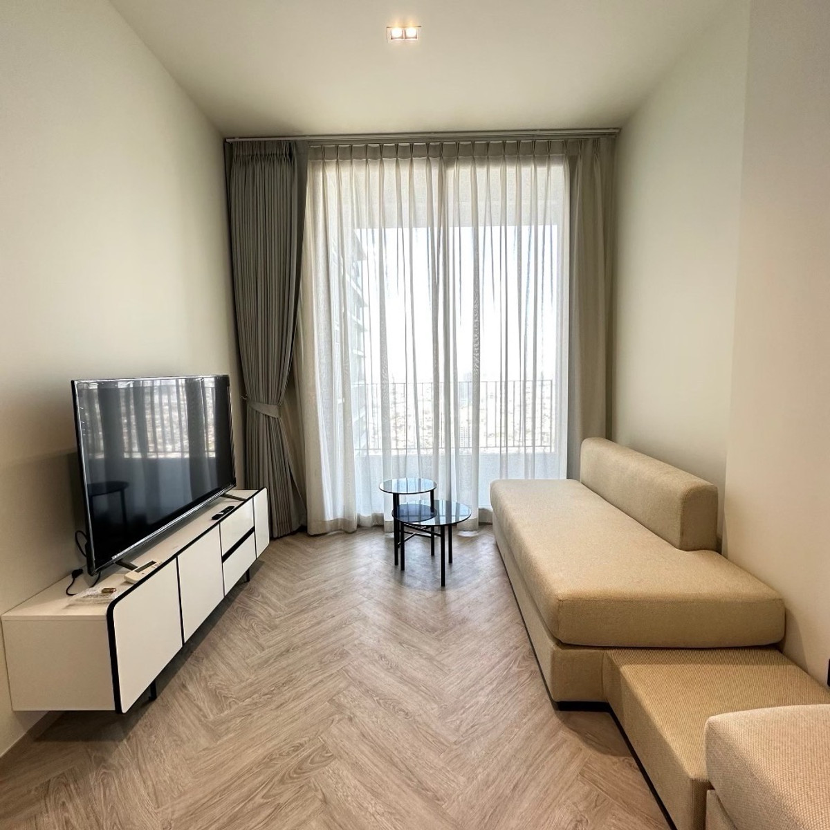 ให้เช่าคอนโดวงเวียนใหญ่ เจริญนคร : 🎆The river view with the fireworks is very beautiful at Chapter Charoennakhon–Riverside 2bed 1bath 49 Sq.m Very good price 45k 