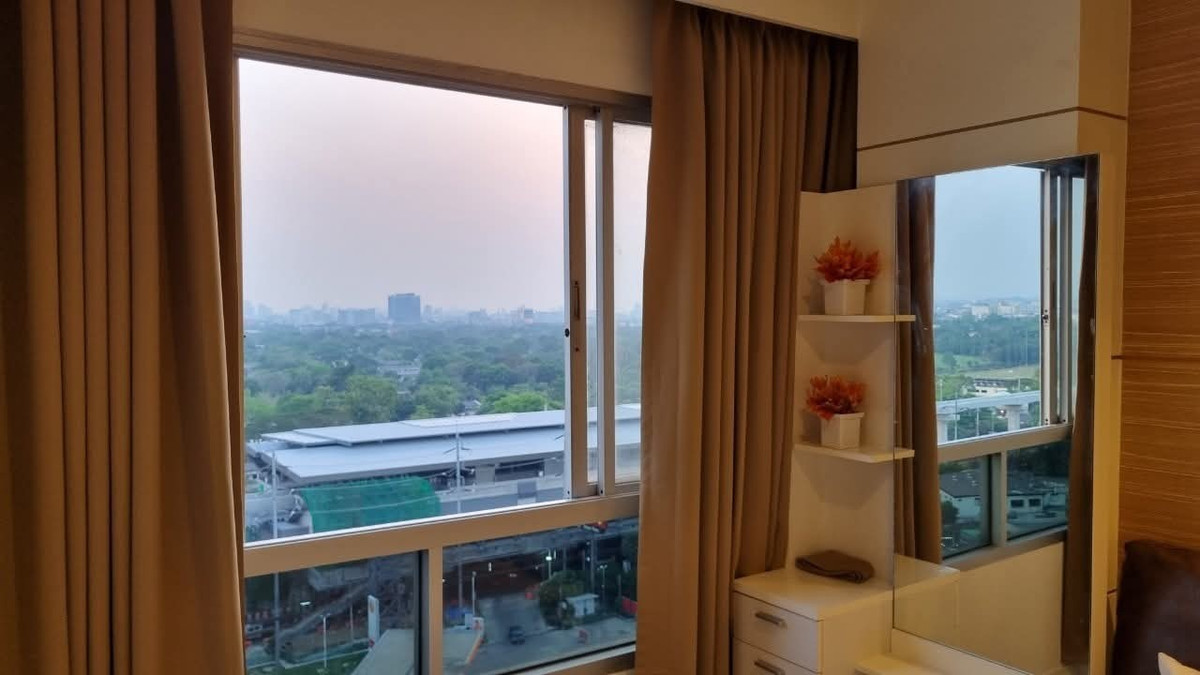 For RentCondoNawamin, Ramindra : For rent ✨ Lumpini Ville Ramintra - Laksi ✨ High floor, beautiful view, fully furnished and equipped with appliances
