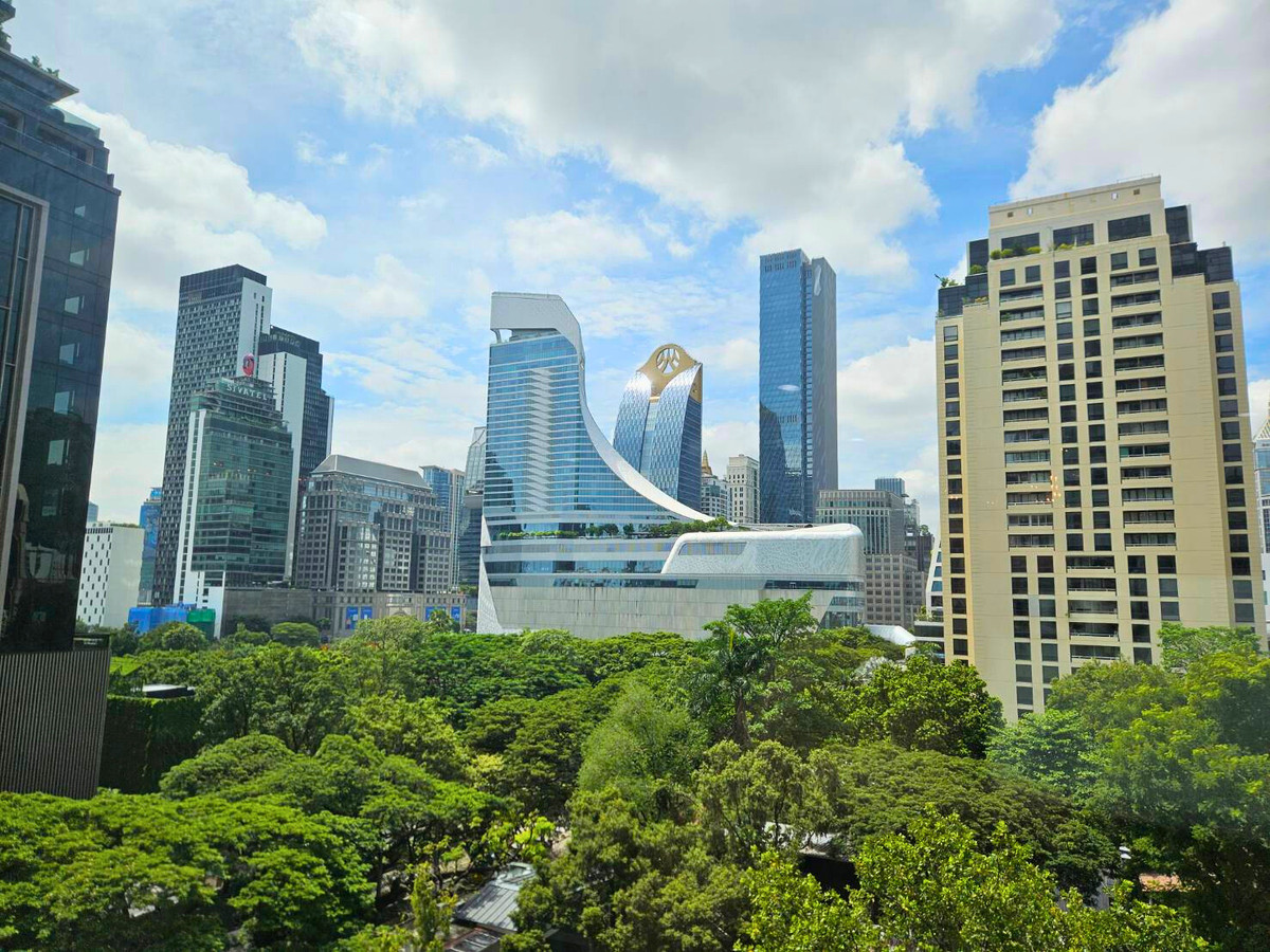 For SaleCondoWitthayu, Chidlom, Langsuan, Ploenchit : Luxury condo THE PARK CHIDLOM – location in the heart of the city Near Central Chidlom  Spacious area 310.64 sq m.