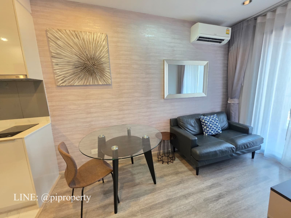 For RentCondoOnnut, Udomsuk : Fully furnished 1Bed unit for rent in Ideo Mobi Sukhumvit 66. Ready to move in. BTS Udom Suk E11.