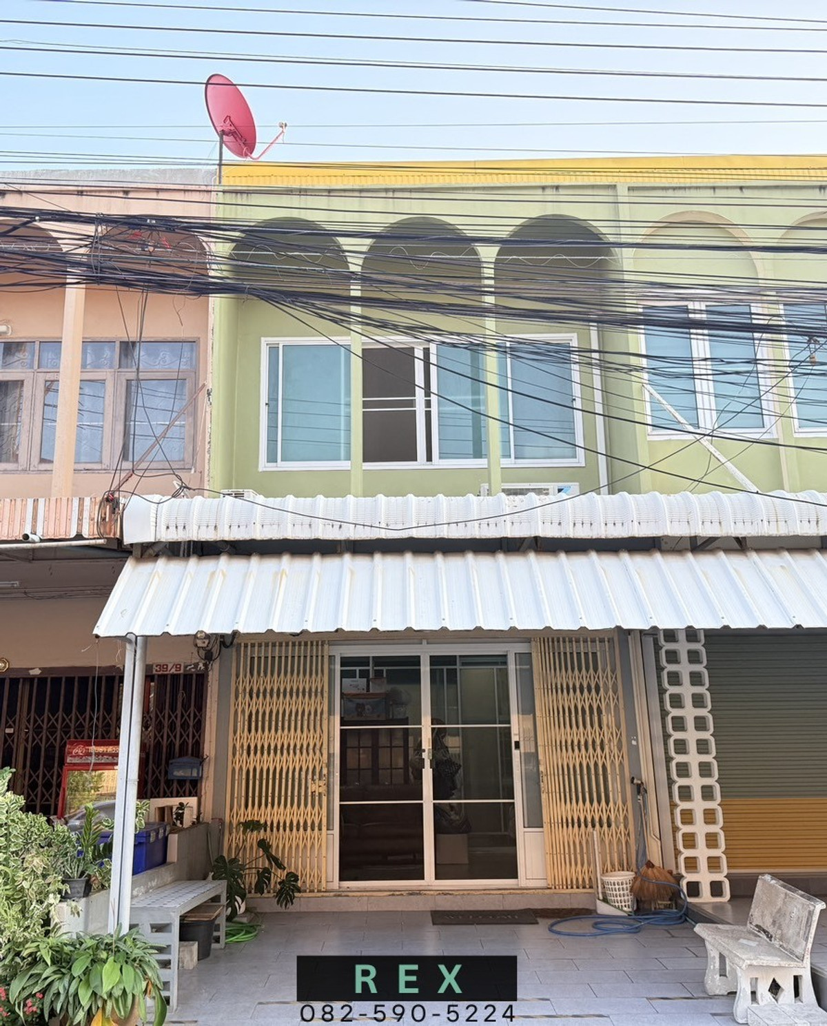 ขายทาวน์โฮมโชคชัย4 ลาดพร้าว71 : ขาย ทาวน์เฮ้าส์ โชคชัย4 ลาดพร้าว71 นาคนิวาส 2 ชั้น ใกล้ เซ็นทรัลอีสวิลต์ (Central EastVille)