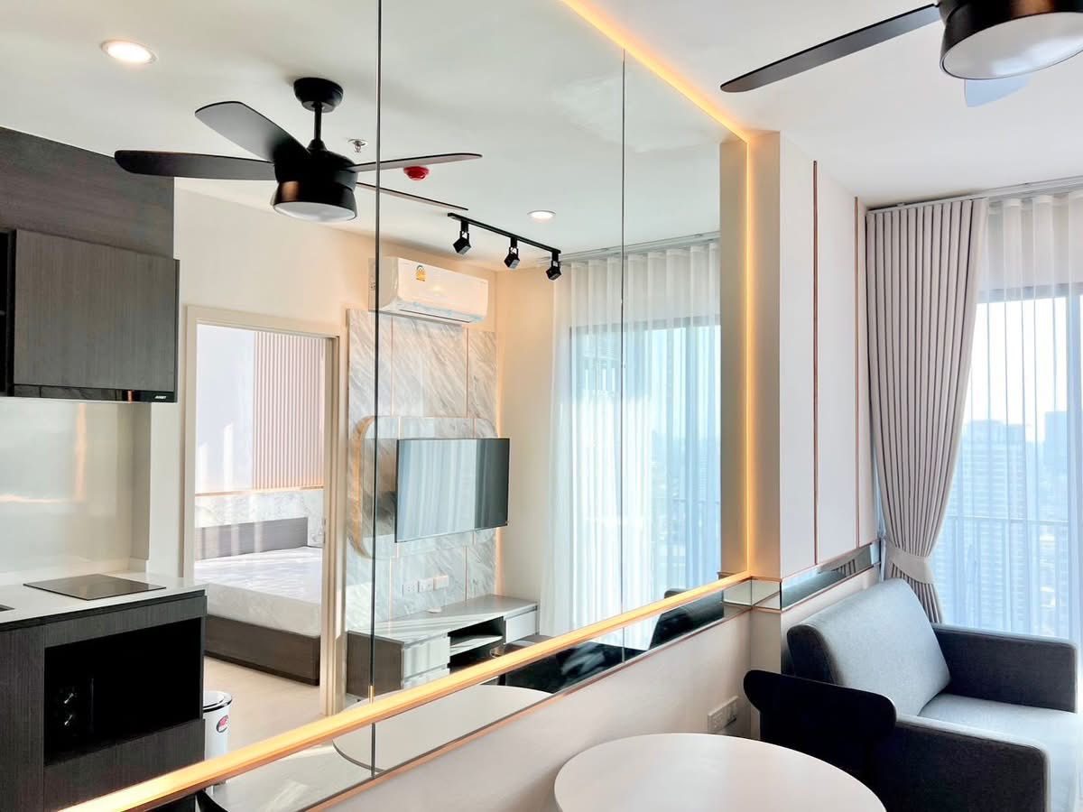 For RentCondoLadprao, Central Ladprao : 🔥Urgent Rental🔥 New Noble Ratchada-Ladprao, beautifully decorated, unblocked view, fully furnished, ready to move in, near 2 BTS lines.
