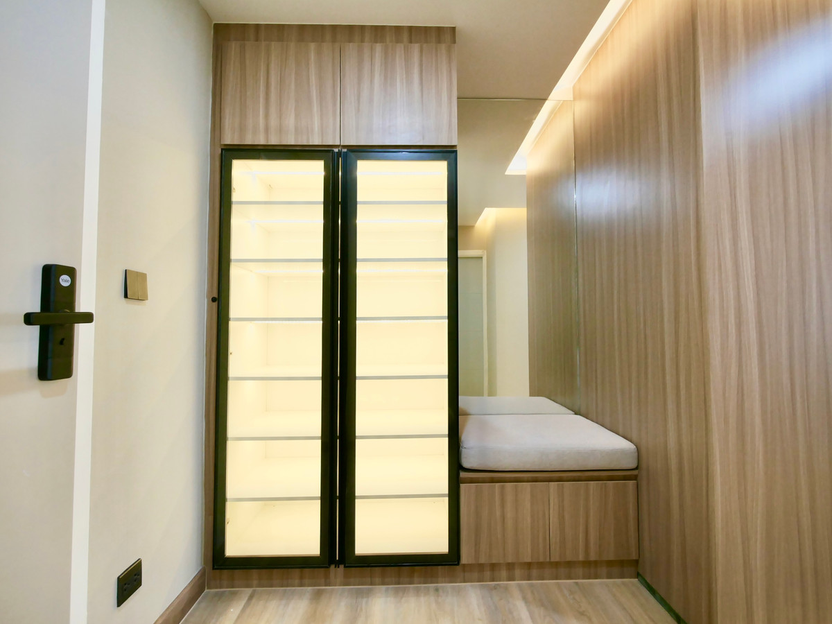 ขายคอนโดอ่อนนุช อุดมสุข : ขายคอนโด Winning Tower สุขุมวิท 71(ปรีดีพนมยงค์) ขนาด 83 ตร.ม. 2 ห้องนอน 2 ห้องน้ำ รีโนเวทใหม่ ใกล้ BTS เอกมัย,BTS พระโขนง