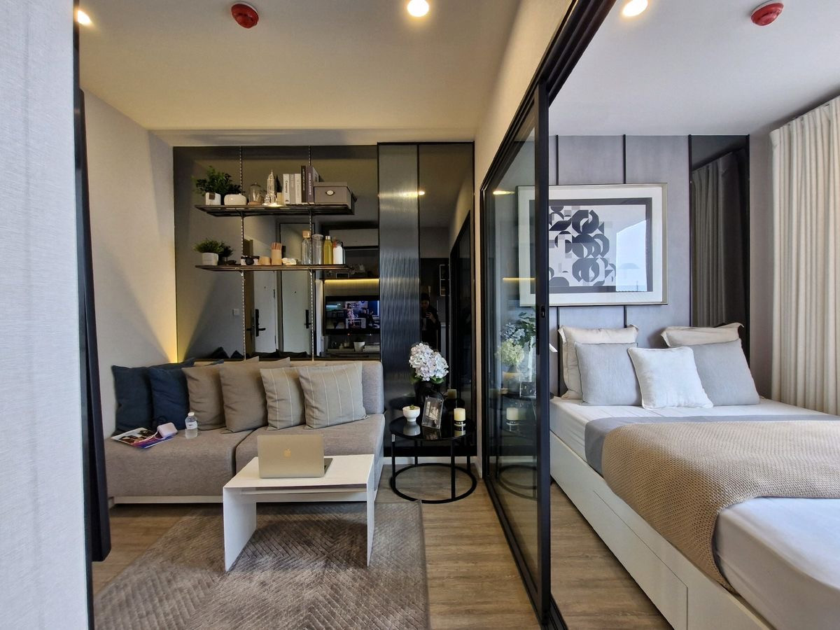 ขายคอนโดอ่อนนุช อุดมสุข : 🎯 ดีลสุดช็อก! ส่วนลดกว่า 710,000 บาท! 💸 Yield พุ่งสูง 6.2%*  ✨ คอนโดพร้อมอยู่ ใจกลางสุขุมวิท 89 ราคาเริ่มต้นแค่ 2 ล้านกว่า! 