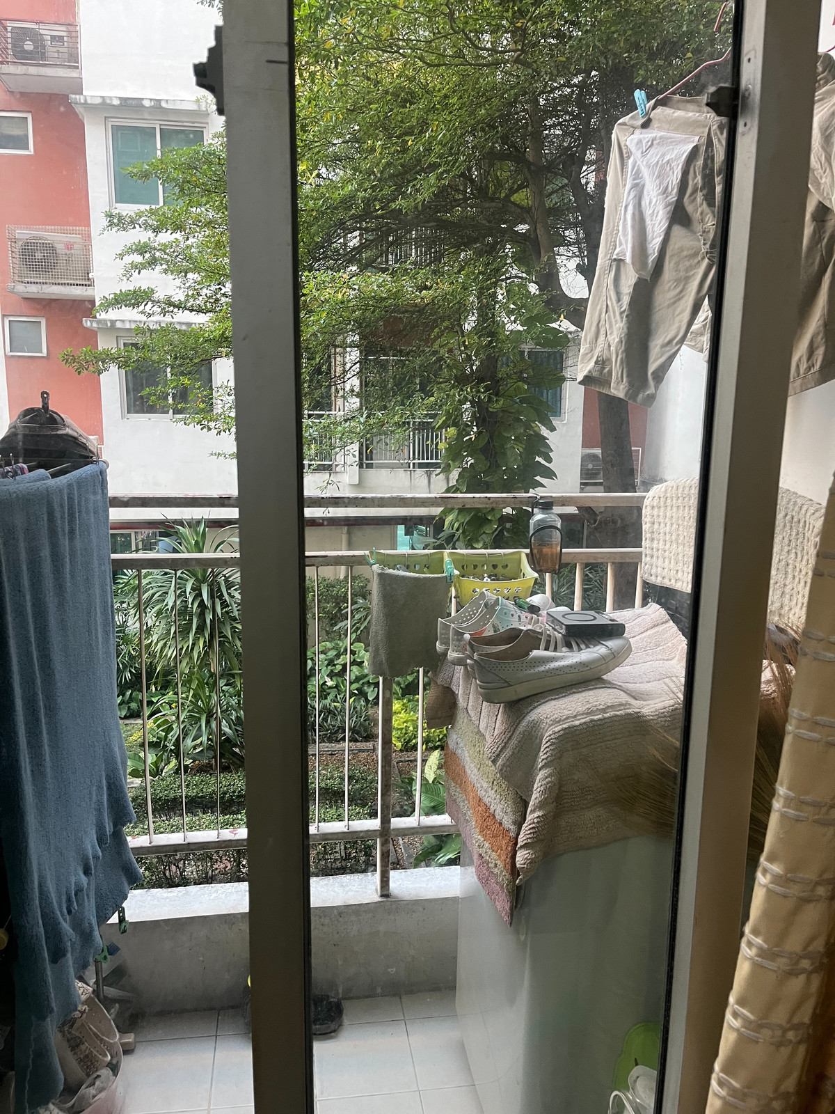 ขายคอนโดลาดพร้าว เซ็นทรัลลาดพร้าว : มายคอนโด ตัวจริงเรื่องคุ้มค่า! ห้องสวยพร้อมปล่อยเช่าได้ทันที