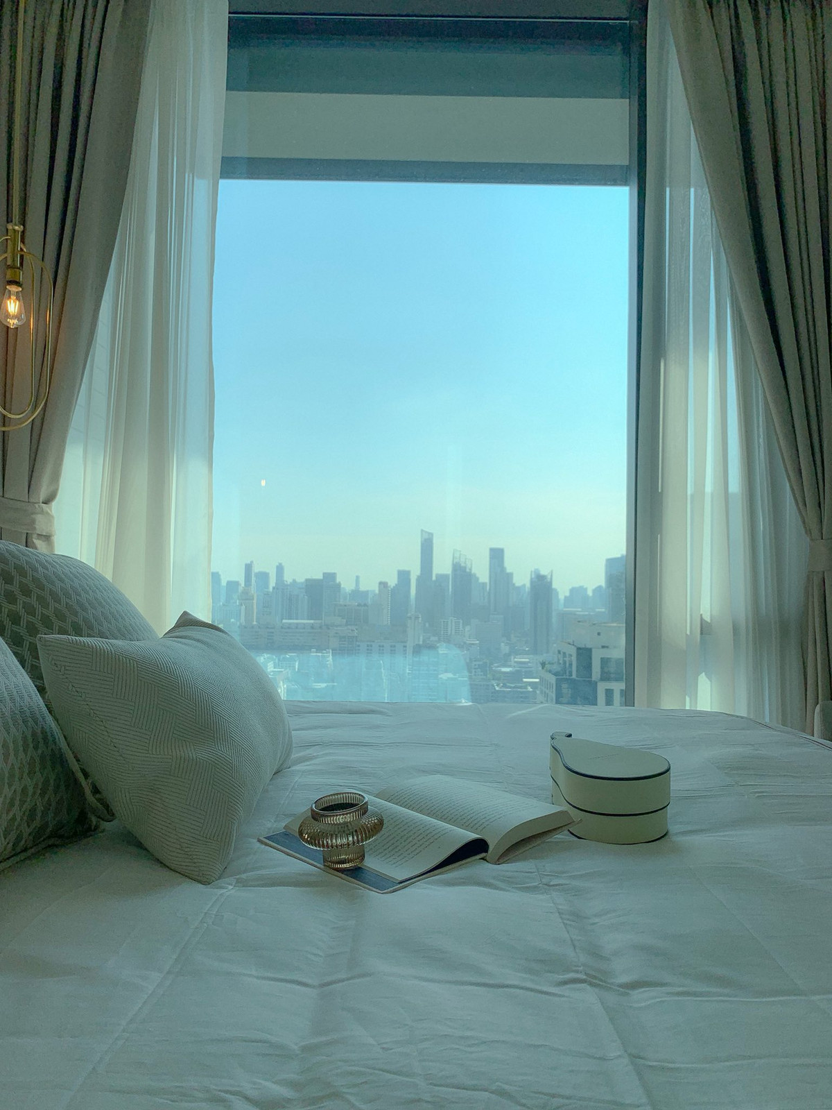 ให้เช่าคอนโดวิทยุ ชิดลม หลังสวน : ให้เช่า 📍 28 Chidlom 📍 เฟอร์นิเจอร์ และ เครื่องใช้ไฟฟ้าครบ ใกล้ BTS ชิดลม