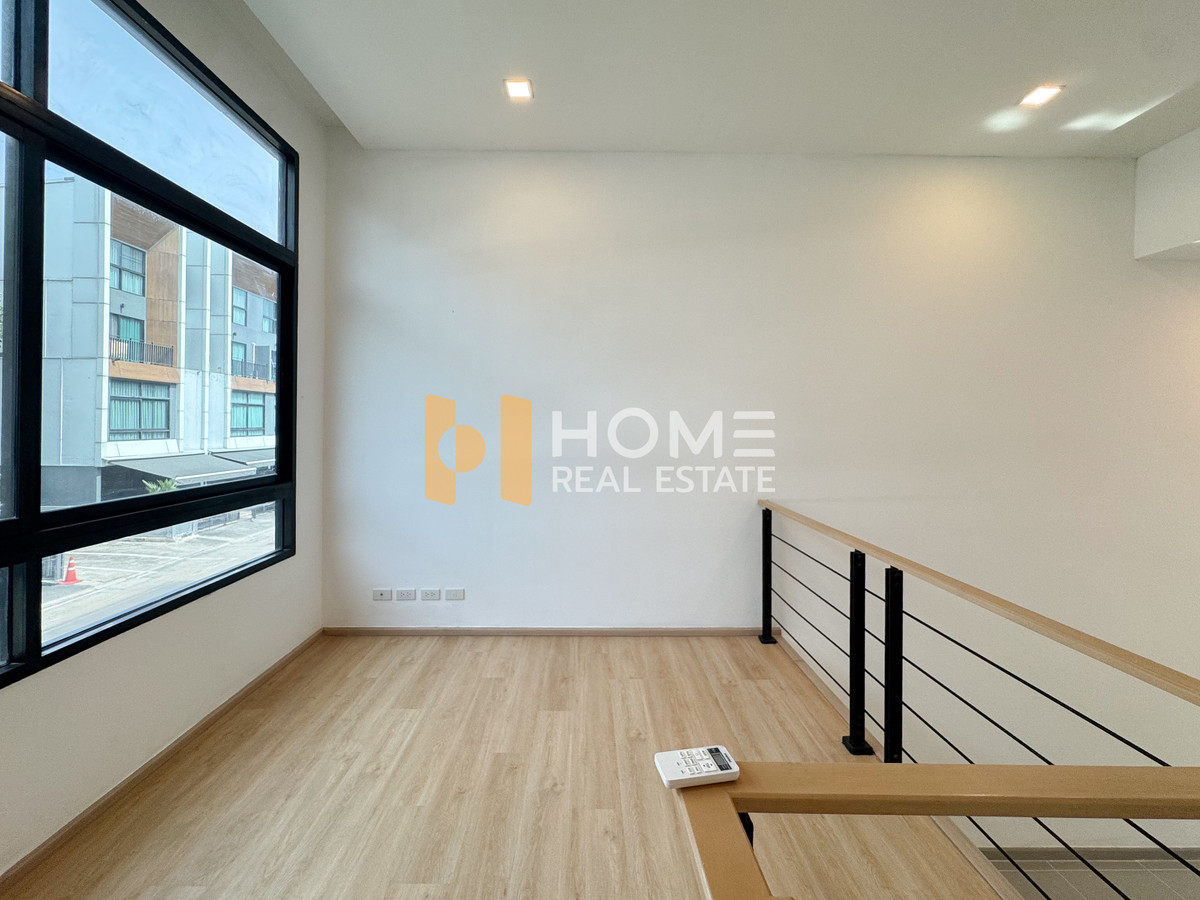 ขายทาวน์โฮมพัฒนาการ ศรีนครินทร์ : Rare Item! ทาวน์โฮมหรู 🔥 อาร์เด้น พัฒนาการ / 3 ห้องนอน (ขาย), Arden Phatthanakan 3 Bedrooms (FOR SALE) FON260 