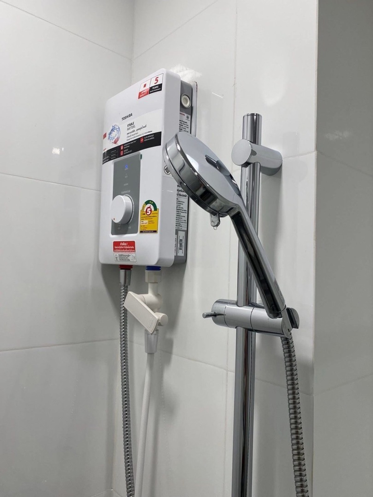 For RentCondoRamkhamhaeng, Hua Mak : For rent: Modiz Rhyme Ramkhamhaeng (Modiz Rhyme Ramkhamhaeng) Room size: 24 sq m Floor: 14 Price: 13,500 baht Nearby places: MRT Ramkhamhaeng