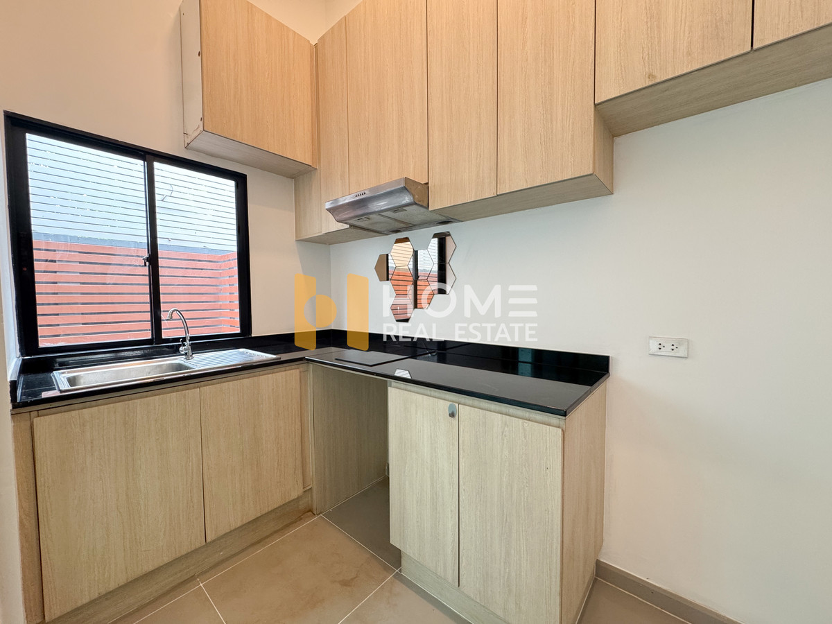 ขายทาวน์โฮมพัฒนาการ ศรีนครินทร์ : Rare Item! ทาวน์โฮมหรู 🔥 อาร์เด้น พัฒนาการ / 3 ห้องนอน (ขาย), Arden Phatthanakan 3 Bedrooms (FOR SALE) FON260 