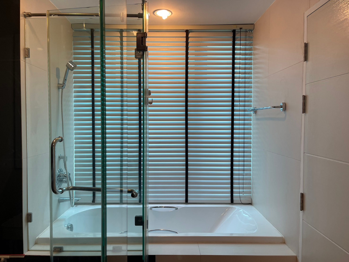 For RentCondoSukhumvit, Asoke, Thonglor : The Crest Sukhumvit 24 for rent, 29,000 baht [MKr251208]