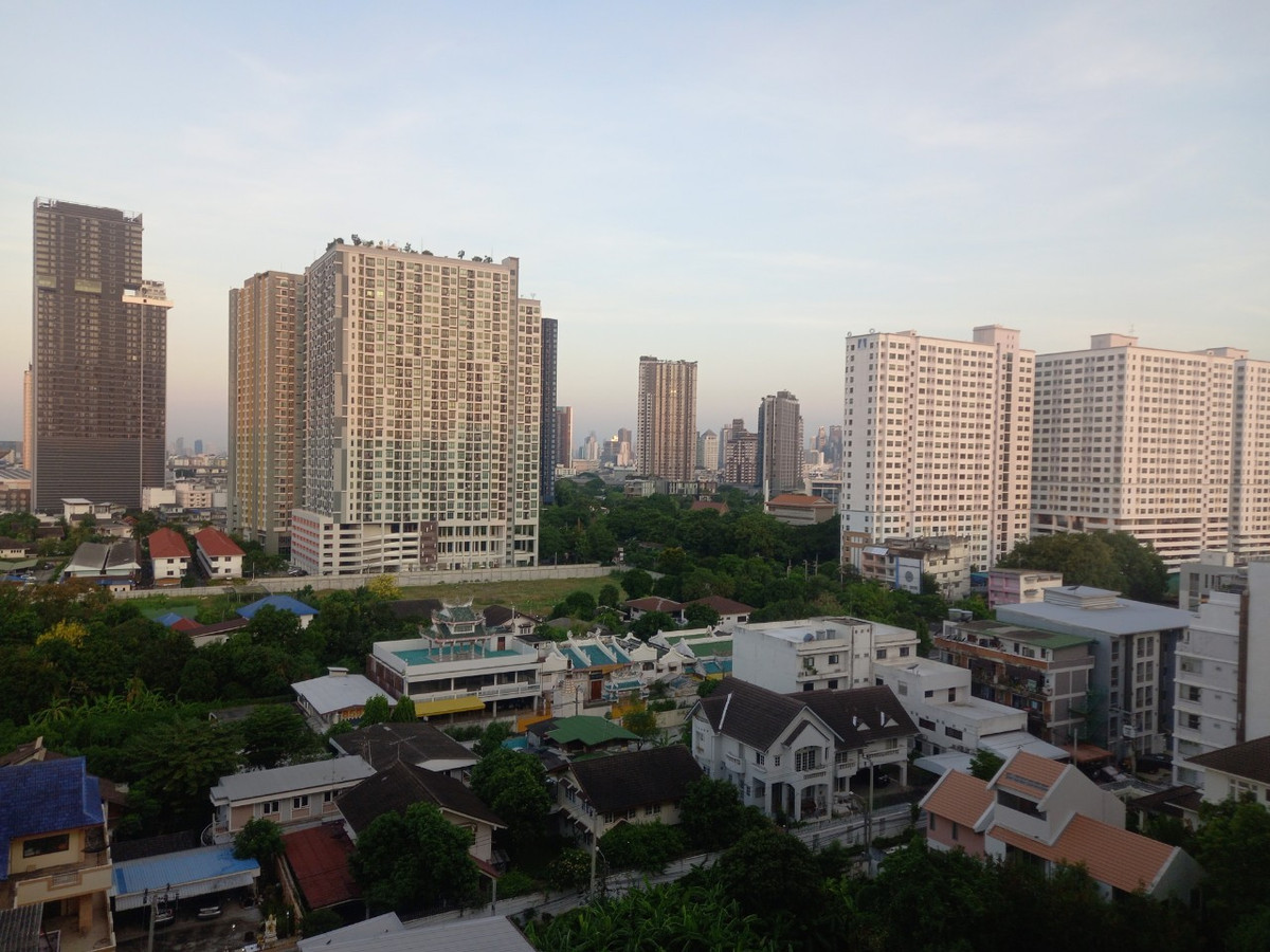 ให้เช่าคอนโดอ่อนนุช อุดมสุข : ให้เช่า Lumpini Ville Sukhumvit 77 phase 2 ลุมพินี วิลล์ สุขุมวิท 77 เฟส 2 ขนาด23ตร.ม อาคาร B1 ชั้น12 เฟอร์และเครื่องใช้ไฟฟ้าครบ พร้อมเข้าอยู่ ราคาถูก