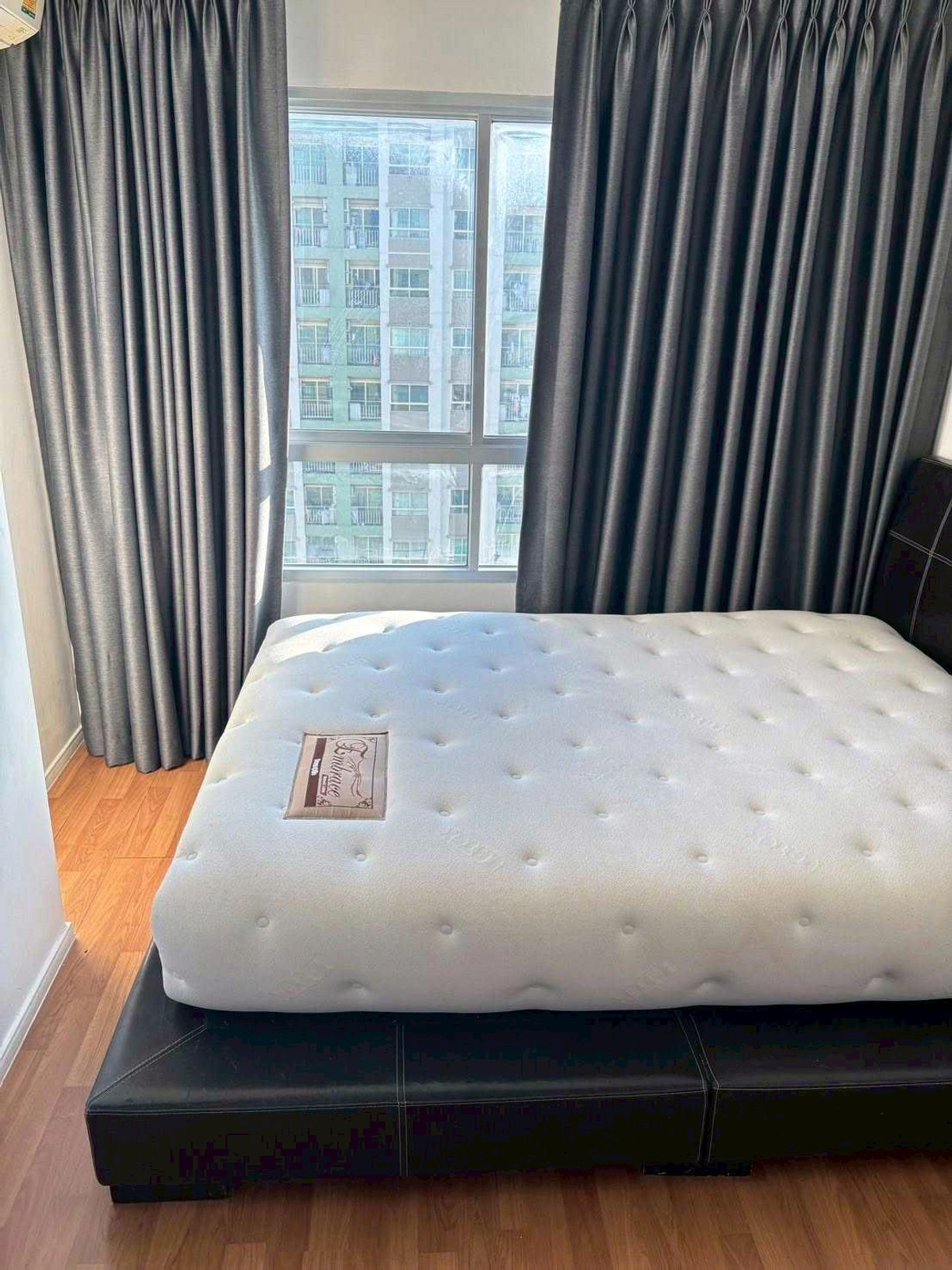 ให้เช่าคอนโดพระราม 9 เพชรบุรีตัดใหม่ RCA : ✨ Lumpini Park Rama 9 – Ratchada ห้องพร้อมอยู่ ราคาดีมาก! 🤍เจ้าของใจดี ดูแลดีมากค่ะ 💰 ราคาเช่าเพียง 12,000 บาท/เดือน