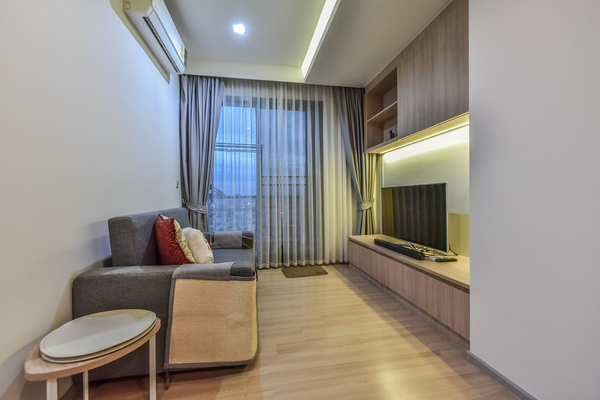 For SaleCondoSapankwai,Jatujak : 💥 Rare Pet-Friendly @M Jatujak 🐶 Pets allowed, rare room only 7.5MB Tel.093-415-2245 EARTH 🏢 🌟