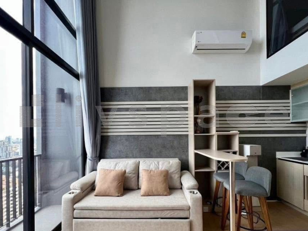 For RentCondoSukhumvit, Asoke, Thonglor : ▚ LD255ツ For Rent Maru Ekkamai 2 Duplex Large Size 42.5 Sqm!! ⭐ PET FRIENDLY Dogs/Cats Allowed (Max 15kg) Near BTS Ekkamai