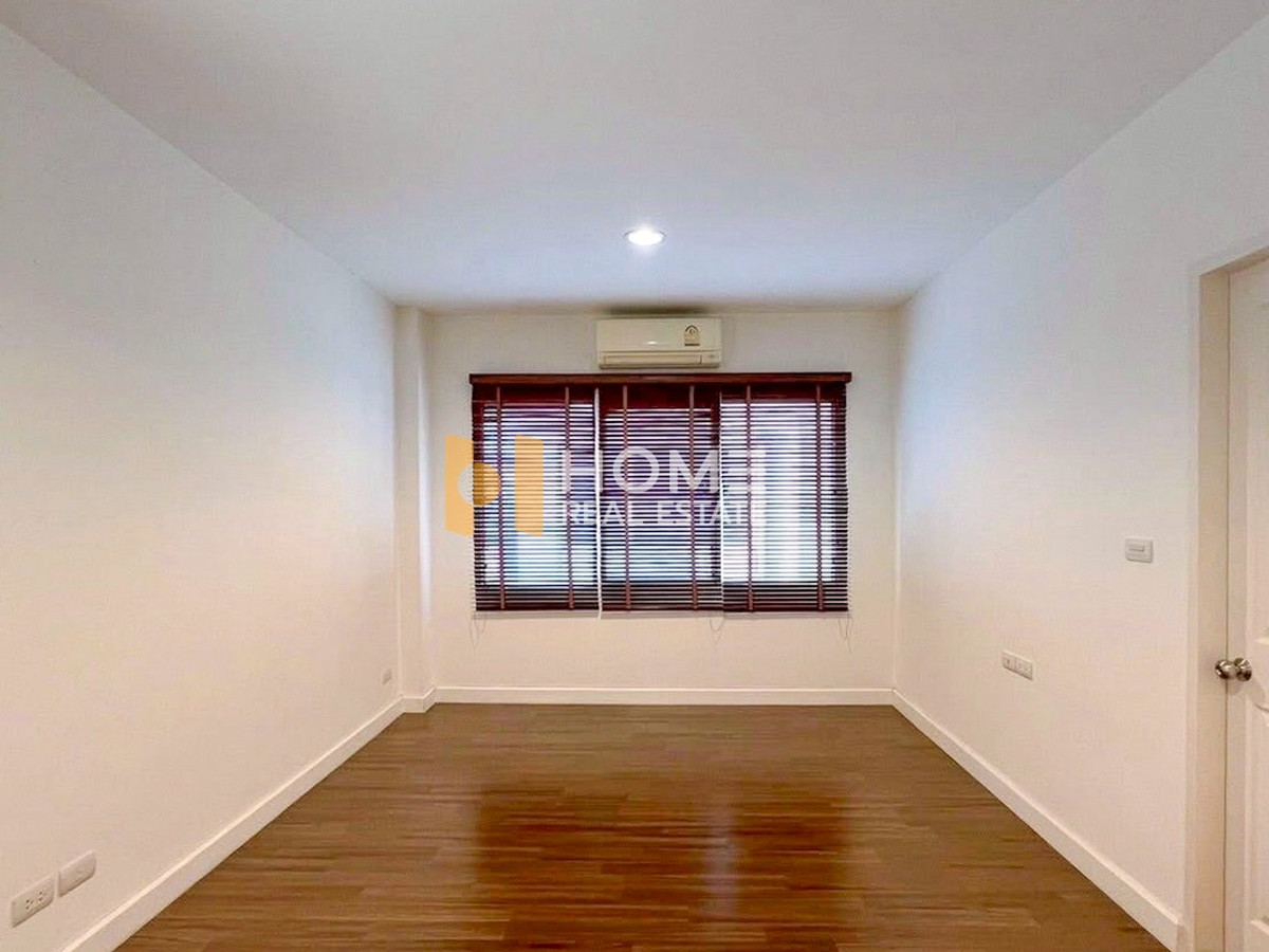 For SaleTownhomePattanakan, Srinakarin : Town Avenue Rama 9 / 2 Bedrooms (For Sale), Town Avenue Rama 9 / 2 Bedrooms (FOR SALE) BZD064