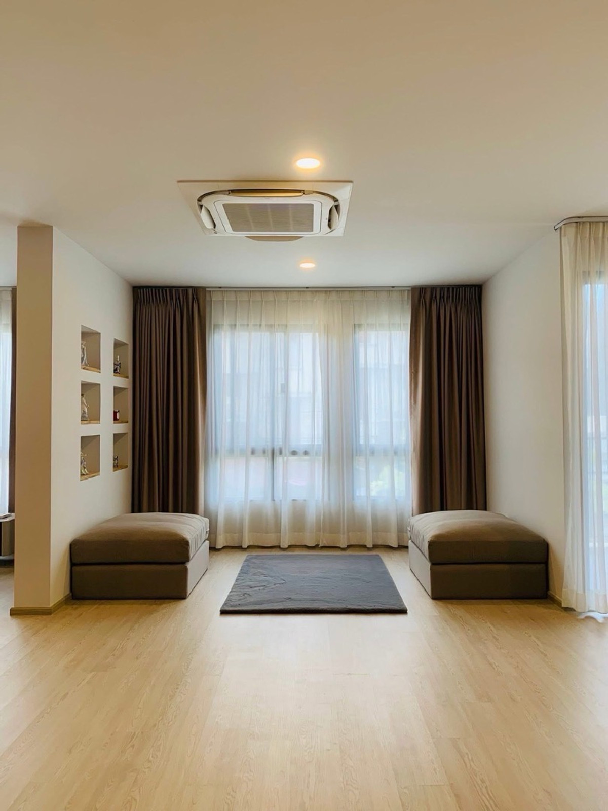 ขายบ้านเยาวราช บางลำพู : ขายบ้าน 3 ชั้น ย่านราชดำเนิน ใกล้ MRT สนามไชย พร้อมผู้เช่าถึงมีนาคม 2028 เหมาะลงทุนสร้างรายได้ในทำเลเมืองประวัติศาสตร์
