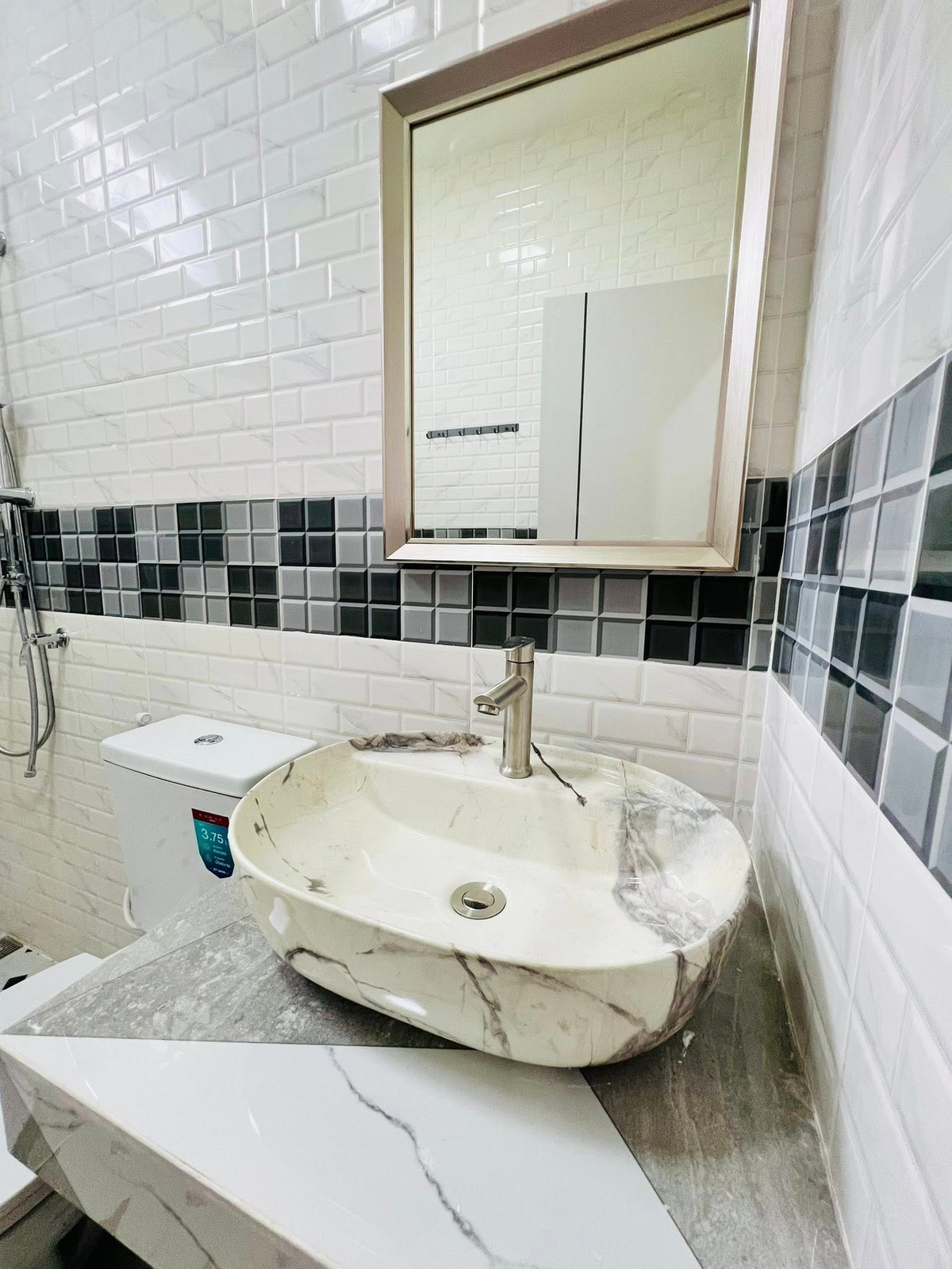 For SalePattaya, Bangsaen, Chonburi : LT Village 10/2 / 2 Bedrooms (For Sale), LT Village 10/2 / 2 Bedrooms (FOR SALE) BEWN002