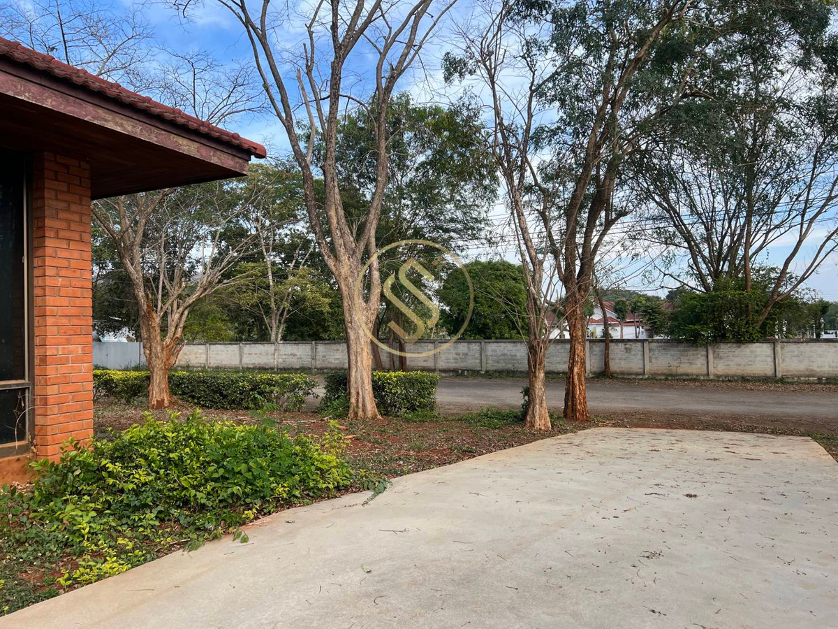 ให้เช่าบ้านปากช่อง เขาใหญ่ : ให้เช่า บ้านเดี่ยวบรรยากาศร่มรื่นเขาใหญ่ ตำบลหมูสี  ทำเลดี ทำการค้าเปิดคาเฟ่ได้ ใกล้ถนนธนรัตน์ พื้นที่ใช้สอยรวม 400 ตารางเมตร 