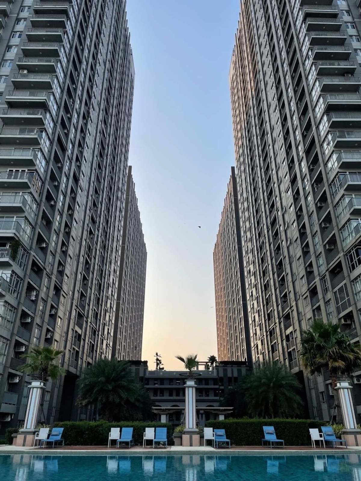 ให้เช่าคอนโดรัตนาธิเบศร์ สนามบินน้ำ พระนั่งเกล้า : ให้เช่า คอนโดแมเนอร์สนามบินน้ำ ห้องขนาด 39.2 ตรม.1 ห้องนอน ชั้น 32  ตกแต่งครบพร้อมอยู่