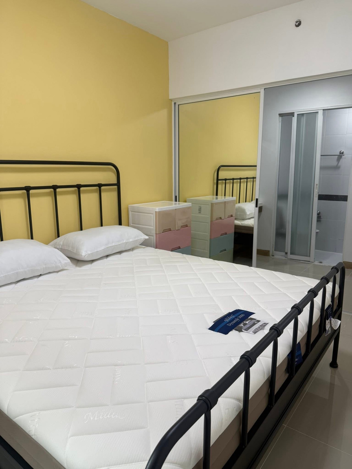 For RentCondoRama9, Petchburi, RCA : ⚡️2 bedrooms Rama 9 19,000⚡️Aspace asoke ratchada 2B2B 19,000 B 52 sqm, completely renovated, 500 meters from Mrt rama9, near Central Department Store, near Fortune, completely renovated, beautiful room exactly as described. Fully furnished and electrical