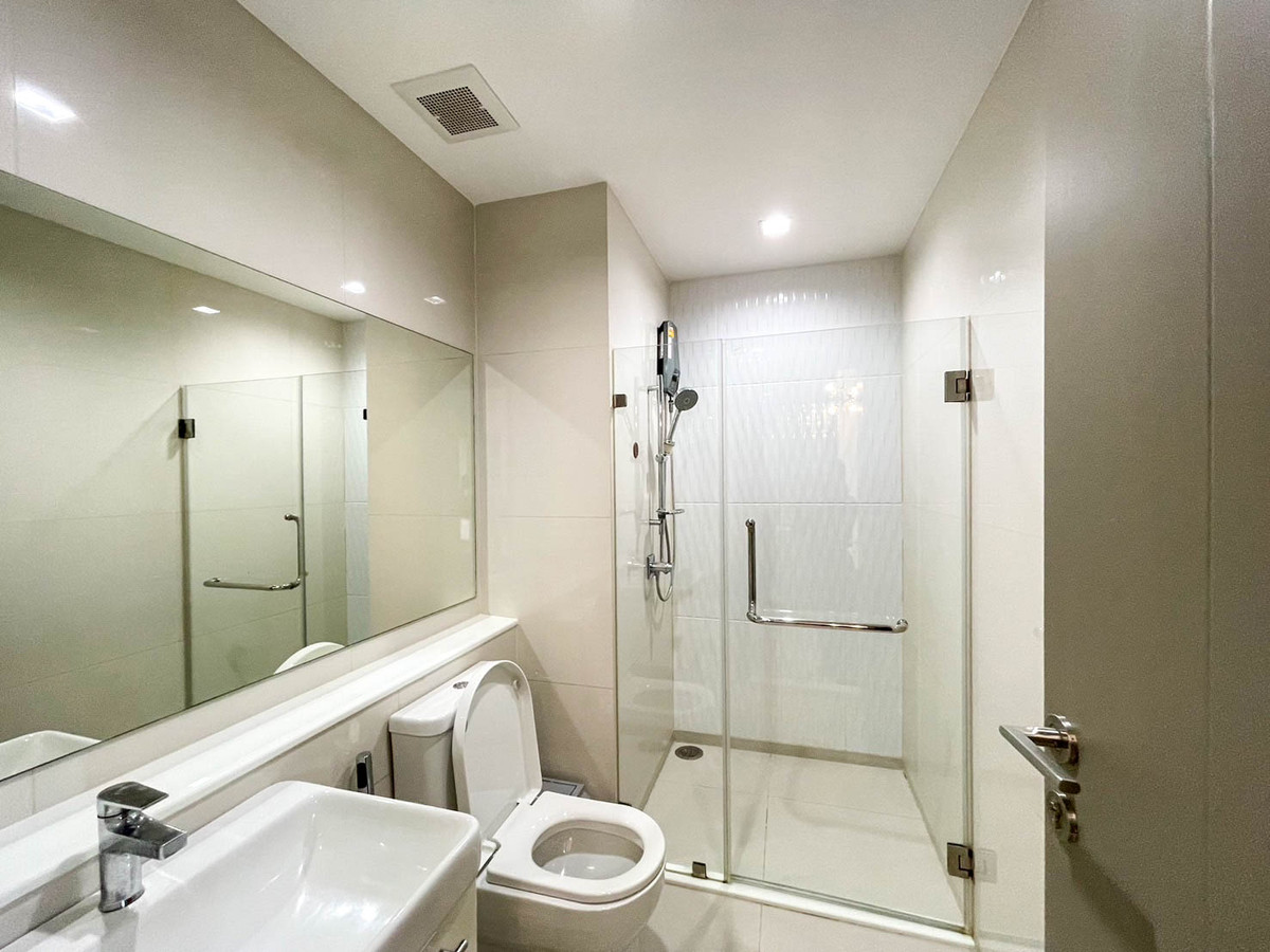 ให้เช่าคอนโดพระราม 9 เพชรบุรีตัดใหม่ RCA : ให้เช่า Life Asoke Hype ราคา 35,000 บาท/เดือน [MNs250204]