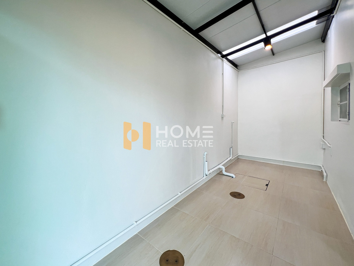 For SaleTownhomePattanakan, Srinakarin : Town Avenue Rama 9 / 2 Bedrooms (For Sale), Town Avenue Rama 9 / 2 Bedrooms (FOR SALE) BZD064