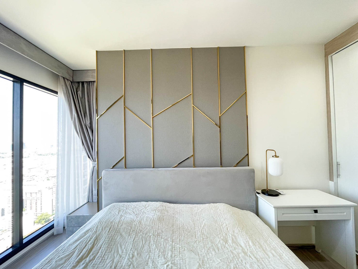 ให้เช่าคอนโดพระราม 9 เพชรบุรีตัดใหม่ RCA : ให้เช่า Life Asoke Hype ราคา 35,000 บาท/เดือน [MNs250204]