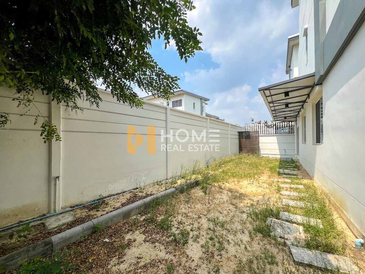 For SaleTownhomePattanakan, Srinakarin : Town Avenue Rama 9 / 2 Bedrooms (For Sale), Town Avenue Rama 9 / 2 Bedrooms (FOR SALE) BZD064