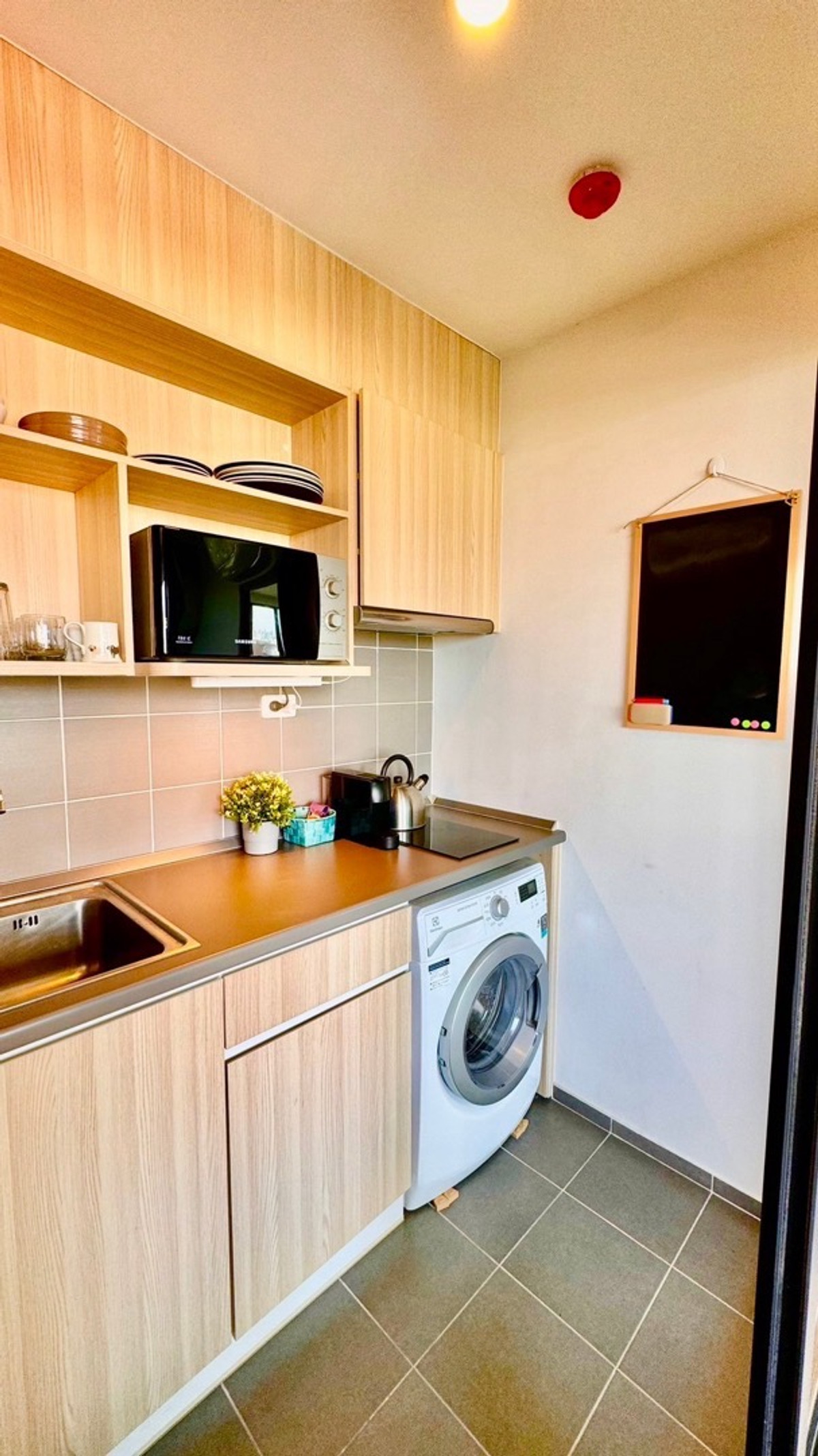 For RentCondoBangna, Bearing, Lasalle : For rent: IDEO O2, 2 bedrooms, 2 bathrooms, size 53 sq m., decorated, ready to move in.