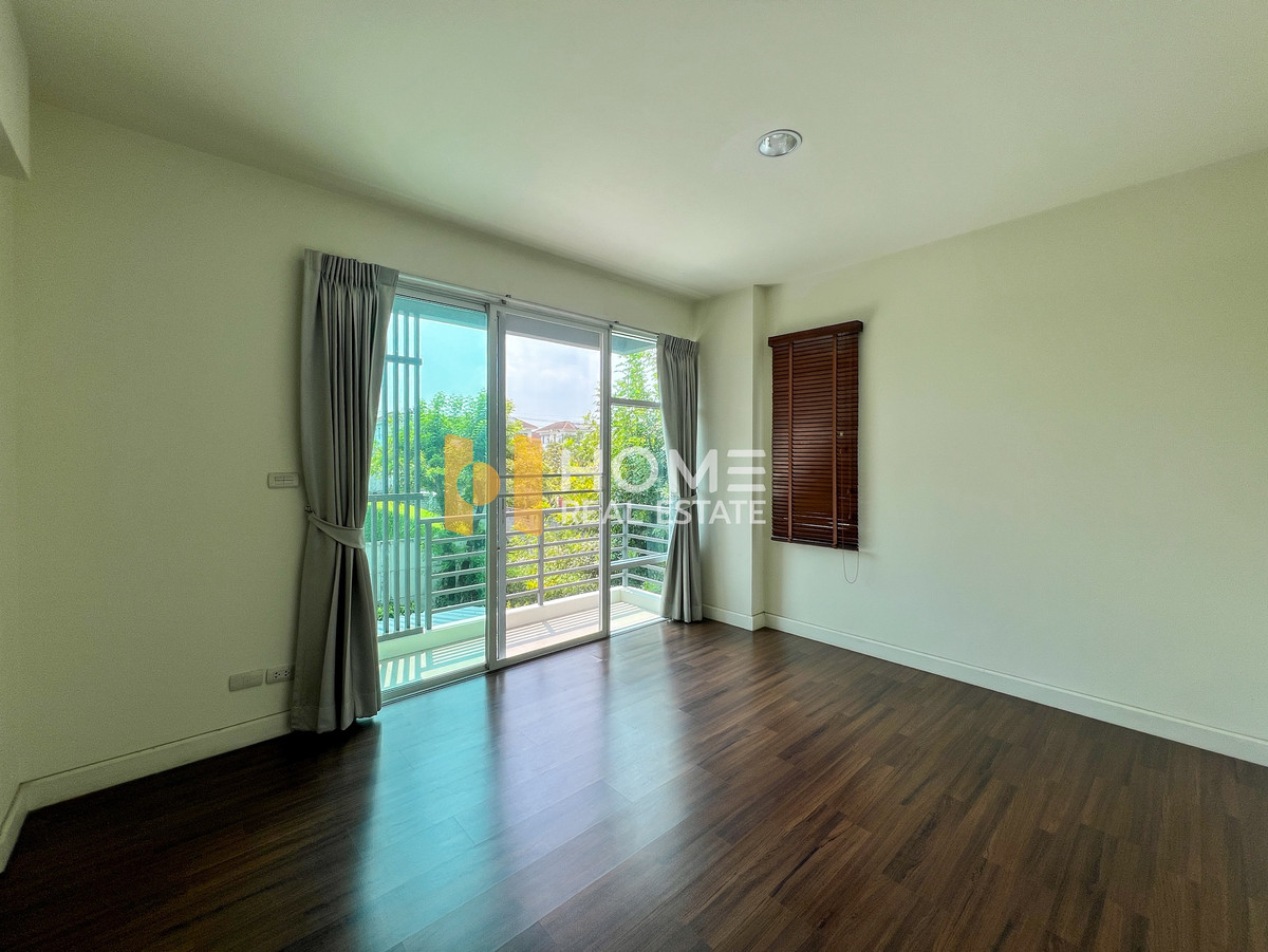 For SaleTownhomePattanakan, Srinakarin : Town Avenue Rama 9 / 2 Bedrooms (For Sale), Town Avenue Rama 9 / 2 Bedrooms (FOR SALE) BZD064