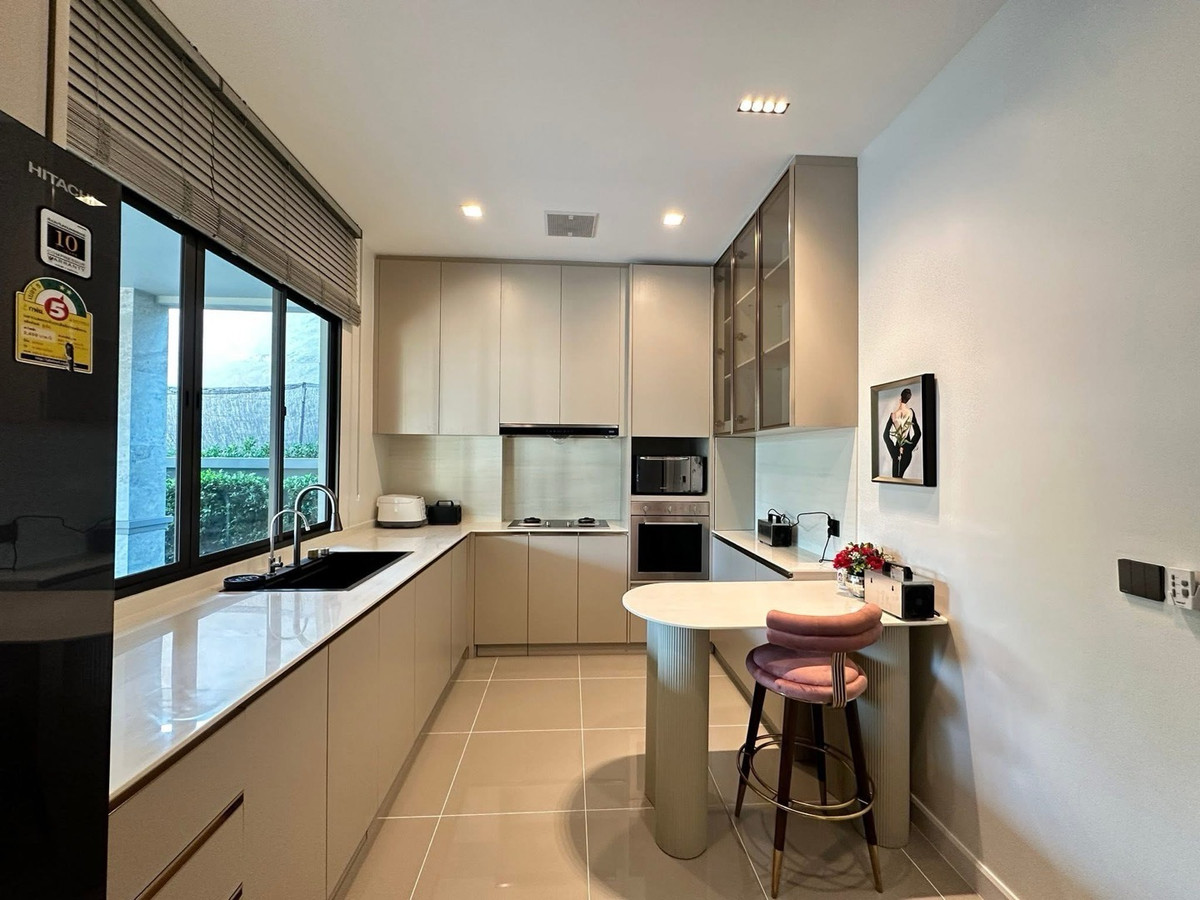 For RentHouseLadkrabang, Suwannaphum Airport : FOR RENT BANGKOK LUXURY HOME BY GRAND BANGKOK BOULEVARD KRUNGTHEP KREETHA PROJECT • NEAR INTERNATIONAL SCHOOL