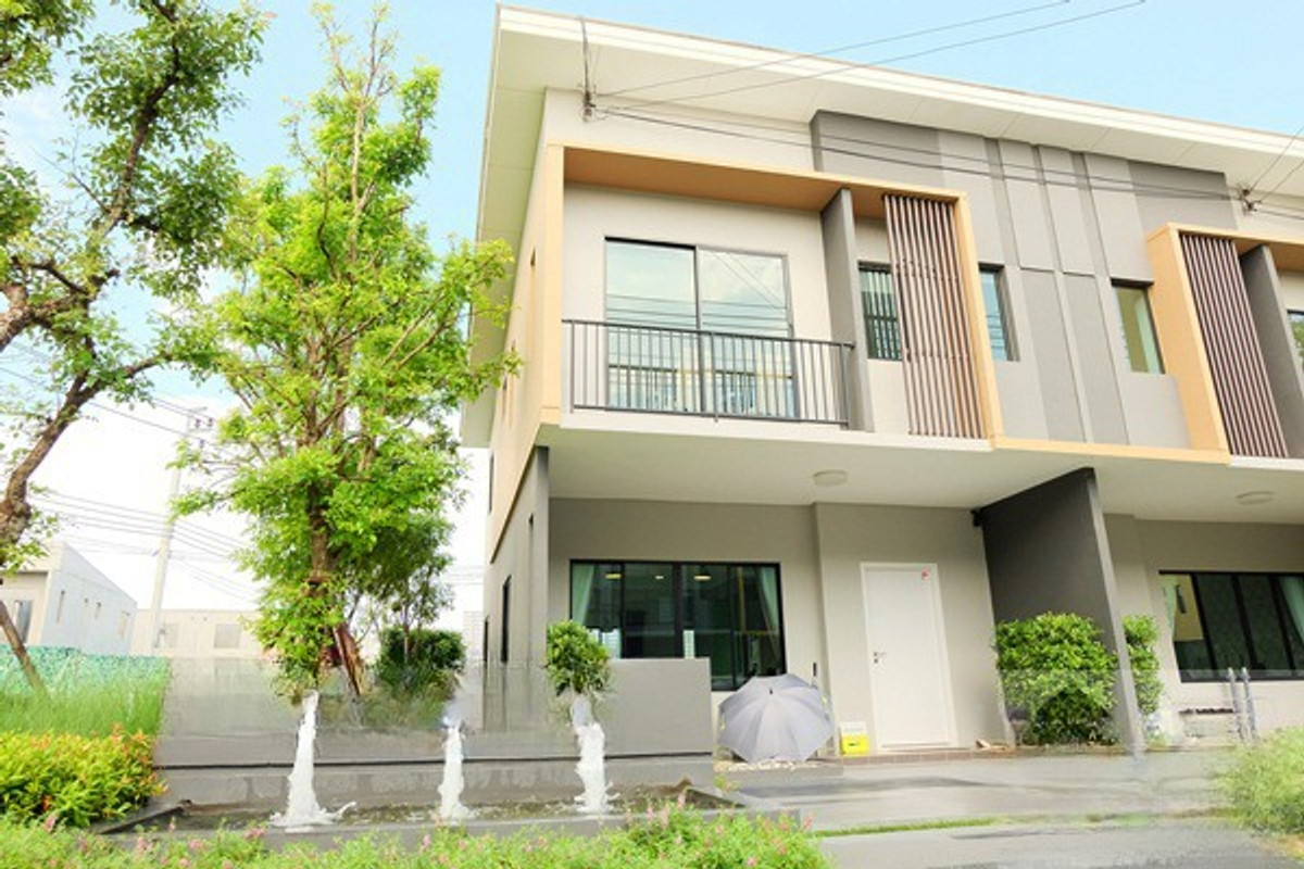 ขายทาวน์โฮมพัฒนาการ ศรีนครินทร์ : (รหัส HR112) ขายบ้านโครงการ The connect suanluang - onnut เดอะ คอนเนค สวนหลวง - อ่อนนุช ใกล้ CJ MORE ซีเจ มอร์ 