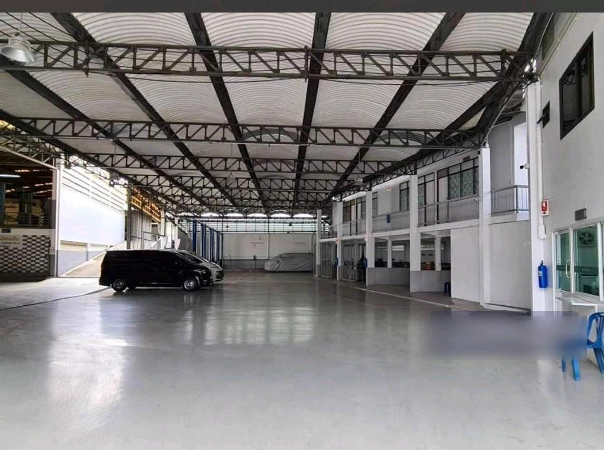 ให้เช่าโชว์รูมนวมินทร์ รามอินทรา : ให้เช่าโชว์รูมรถ + ออฟฟิศ + โกดัง รวมพื้นที่กว่า 1,000 ตร.ม. รามอินทรา กม.4 (ติดถนนใหญ่)