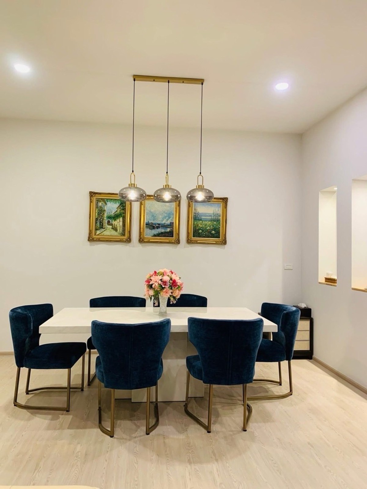 ขายบ้านเยาวราช บางลำพู : ขายบ้าน 3 ชั้น ย่านราชดำเนิน ใกล้ MRT สนามไชย พร้อมผู้เช่าถึงมีนาคม 2028 เหมาะลงทุนสร้างรายได้ในทำเลเมืองประวัติศาสตร์
