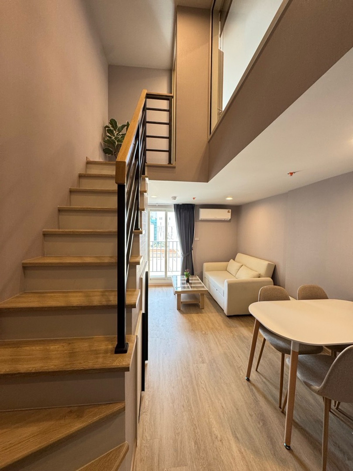 For RentCondoSiam Paragon ,Chulalongkorn,Samyan : For rent, Culture Chula, 1 bedroom, 1 bathroom, new room, decorated as in the picture, ready to move in, reserve first, get first.