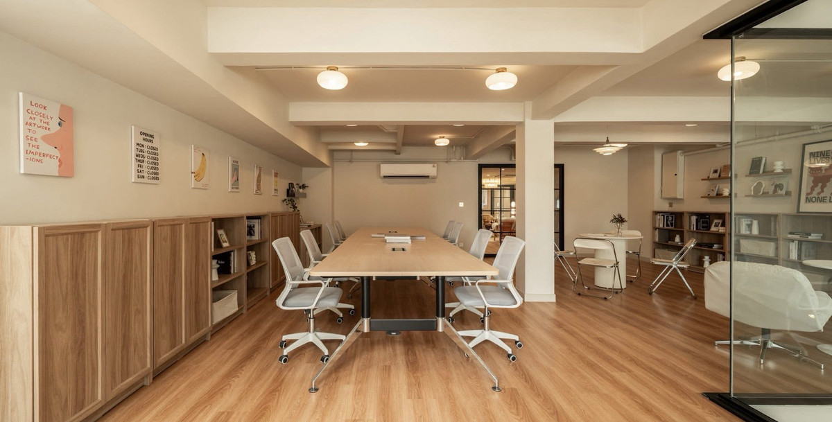 For SaleHome OfficeOnnut, Udomsuk : FOR SALE BANGKOK LUXURY HOME BY MODERN LUXURY HOME OFFICE SALE WITH FULLY FINISHED • PLUS ELEVATOR AND 6 PARKING FOR CARS