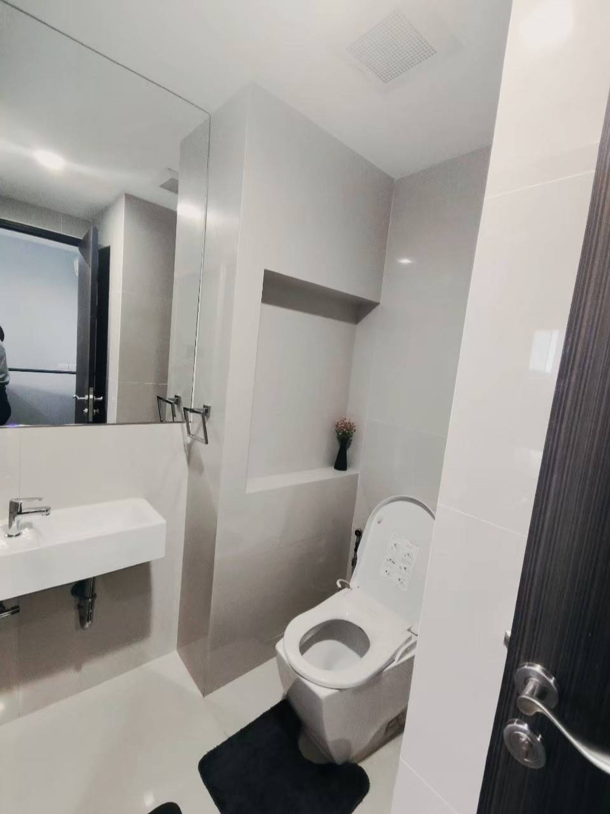 For RentCondoOnnut, Udomsuk : Rhythm Sukhumvit 44/1 for rent, 33,000 baht [MKr251203]