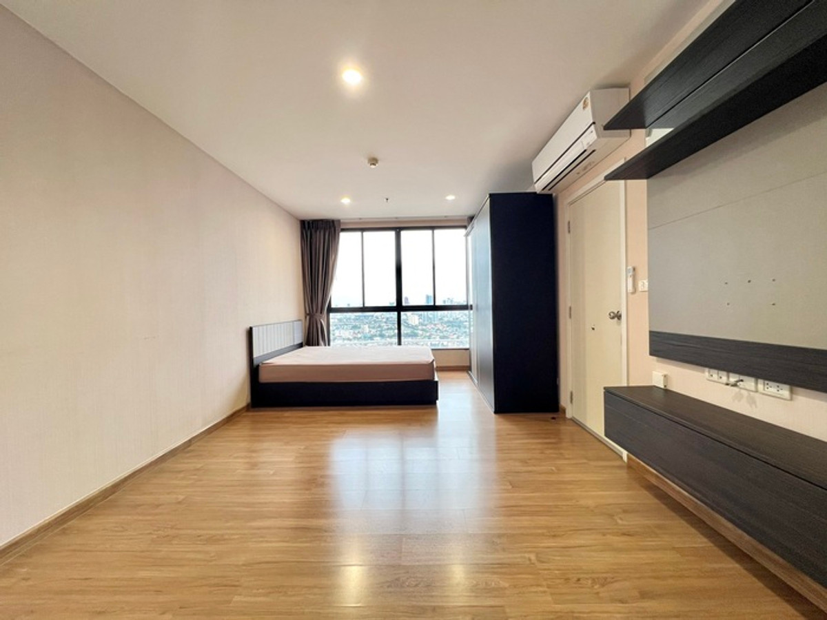 For SaleCondoBang Sue, Wong Sawang, Tao Pun : 📢📢For Sale The Tree Interchange / Studio 30 sq m, price only 2.45 million baht/ If interested, you can inquire. Line ID = atfirm2010💖💖