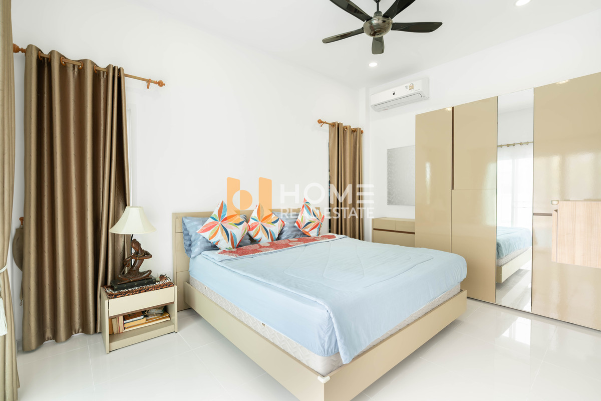 ขายบ้านพัทยา บางแสน ชลบุรี สัตหีบ : พูลวิลล่าพัทยา สวยเงียบสงบ ใกล้แหล่งท่องเที่ยว 🔥 ดุสิต พัทยา การ์เด้น 6 / 3 ห้องนอน (ขาย), Dusit Pattaya Garden 6 / 3 Bedrooms (FOR SALE) AM003