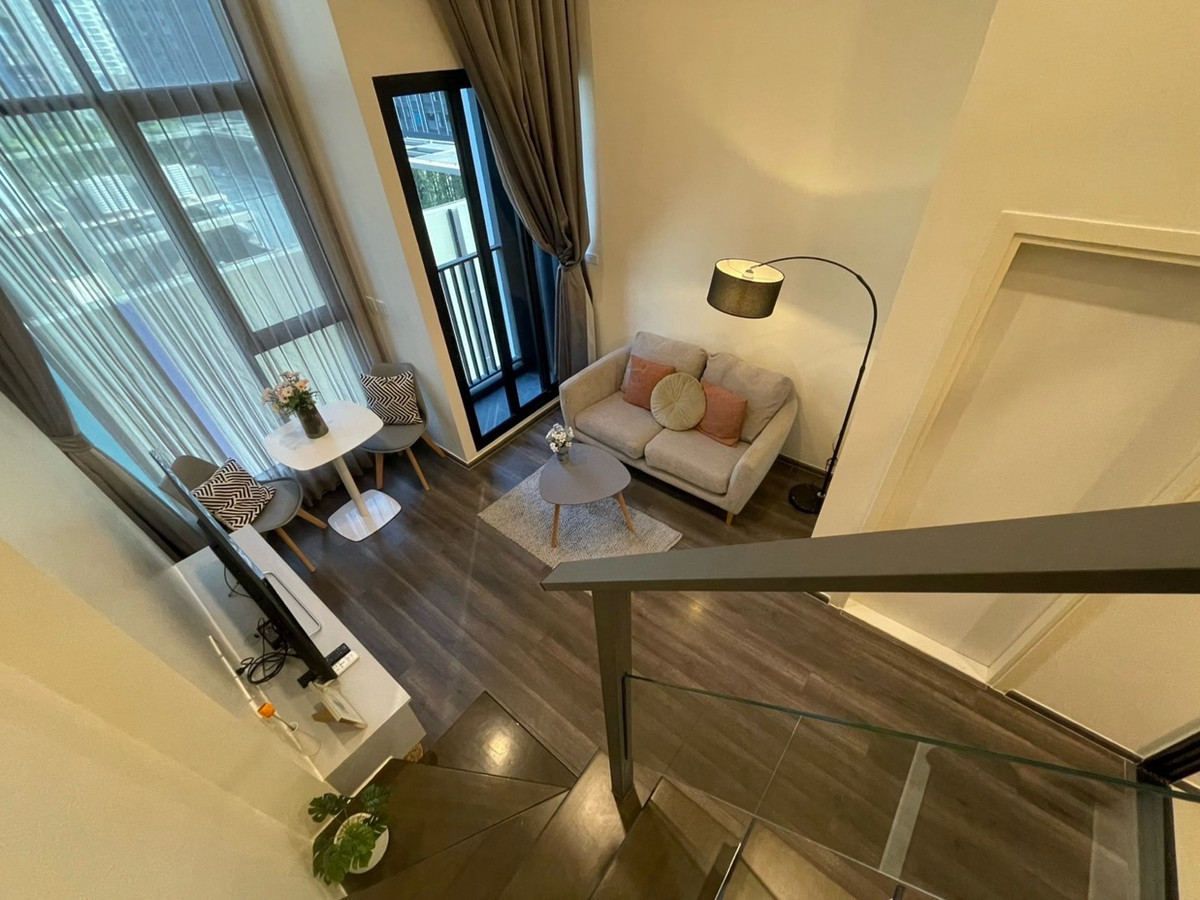 ให้เช่าคอนโดพระราม 9 เพชรบุรีตัดใหม่ RCA : For Rent “ new room duplex 2 floor very good price !!! ready to move 