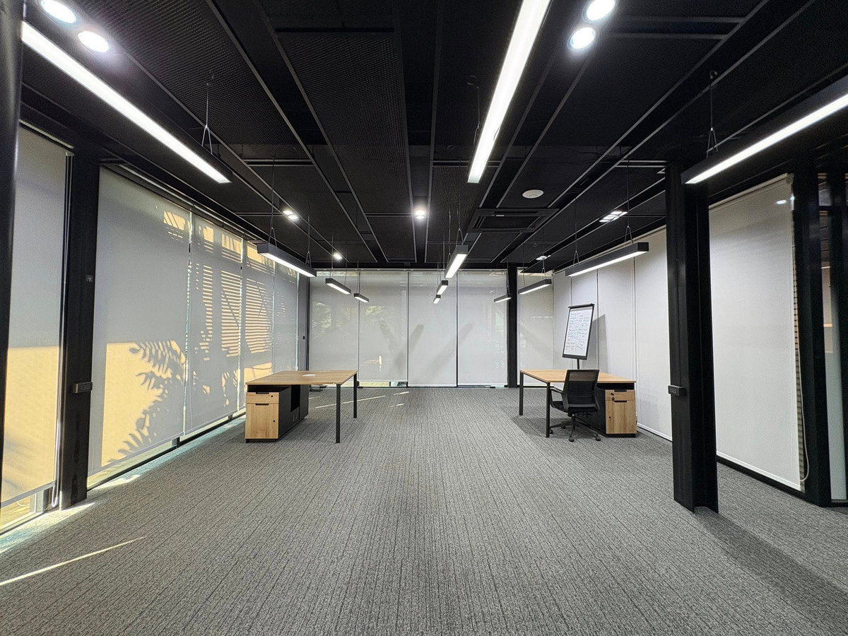 For RentOfficeBangna, Bearing, Lasalle : Office building for rent at Sukhumvit 105 Lasalle ( SPSEVE1480 )