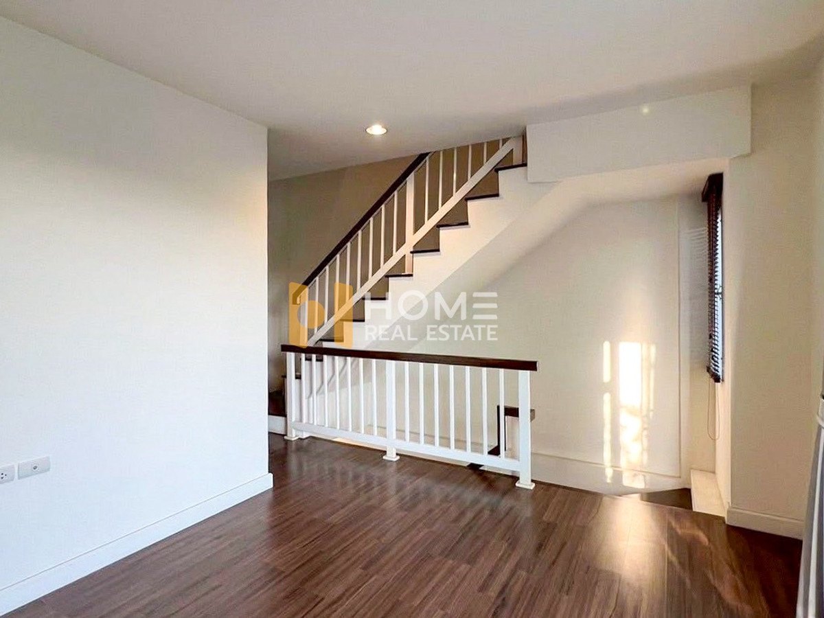 For SaleTownhomePattanakan, Srinakarin : Town Avenue Rama 9 / 2 Bedrooms (For Sale), Town Avenue Rama 9 / 2 Bedrooms (FOR SALE) BZD064