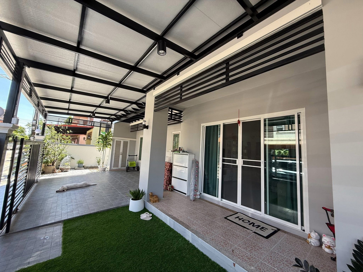 For SaleHousePhutthamonthon, Salaya : For sale/for rent, 3-story detached house, newly renovated, location Phutthamonthon Sai 3, Soi 28