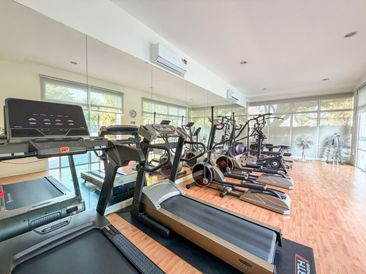 ขายบ้านพระราม 5 ราชพฤกษ์ บางกรวย : บางกอก บลูเลอวาร์ด ราชพฤกษ์-พระราม5-2  ติดถนนราชพฤกษ์ 💕หน้าบ้านไม่ชนใคร ✅รีโนเวทใหม่ทั้งหลัง