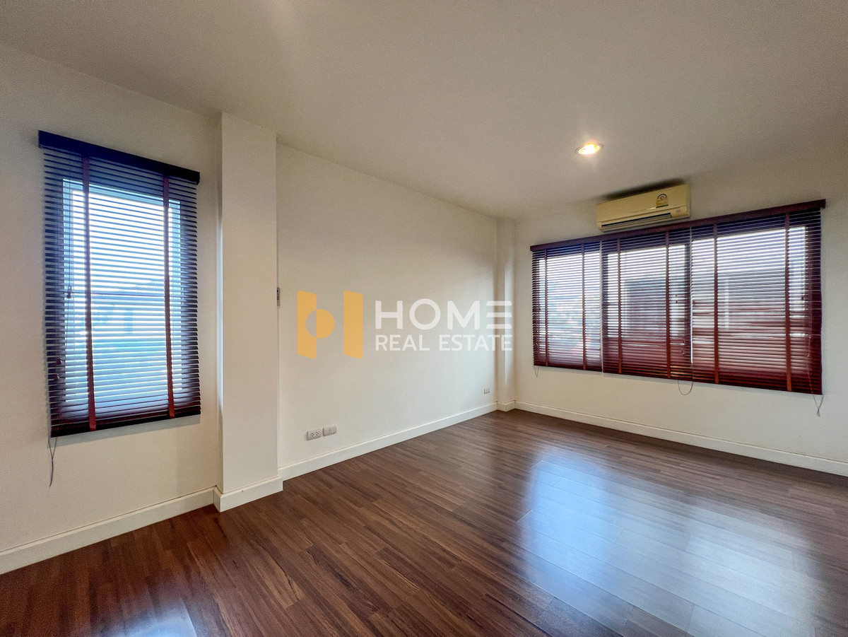For SaleTownhomePattanakan, Srinakarin : Town Avenue Rama 9 / 2 Bedrooms (For Sale), Town Avenue Rama 9 / 2 Bedrooms (FOR SALE) BZD064
